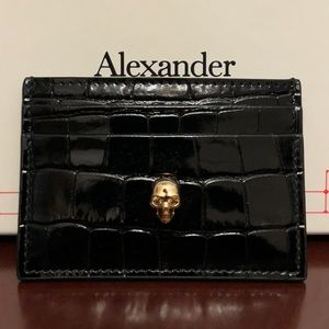 ALEXANDER MCQUEEN Skull Card Holder in Croc-Embossed Black Leather w/ GHW